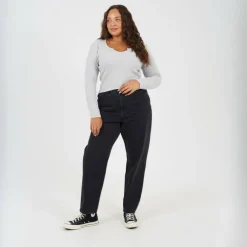 Womens Plus Size V-neck Long Sleeve Top with Slit Detail