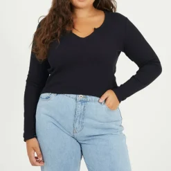 Womens Plus Size V-neck Long Sleeve Top with Slit Detail