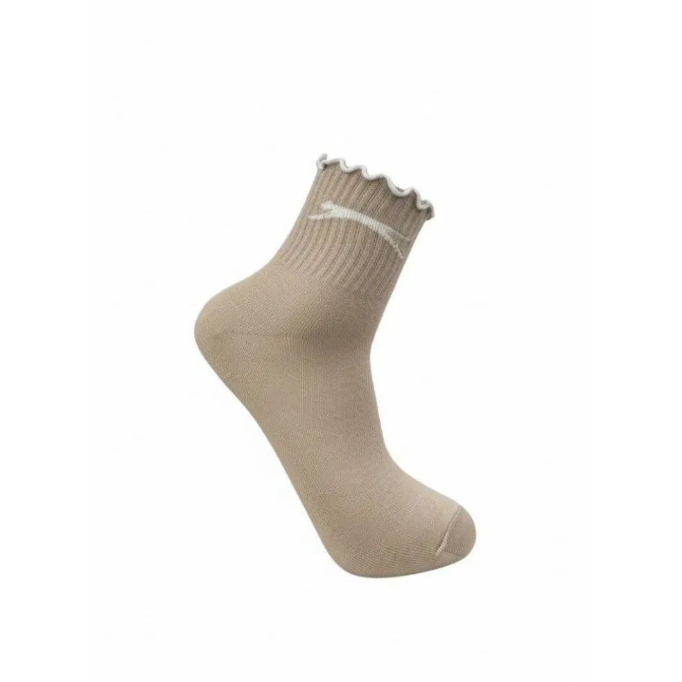 Women's Ruffle Turn-Cuff Ankle Socks