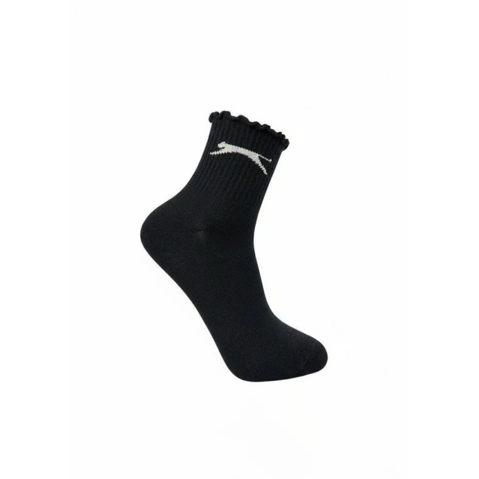 Women's Ruffle Turn-Cuff Ankle Socks