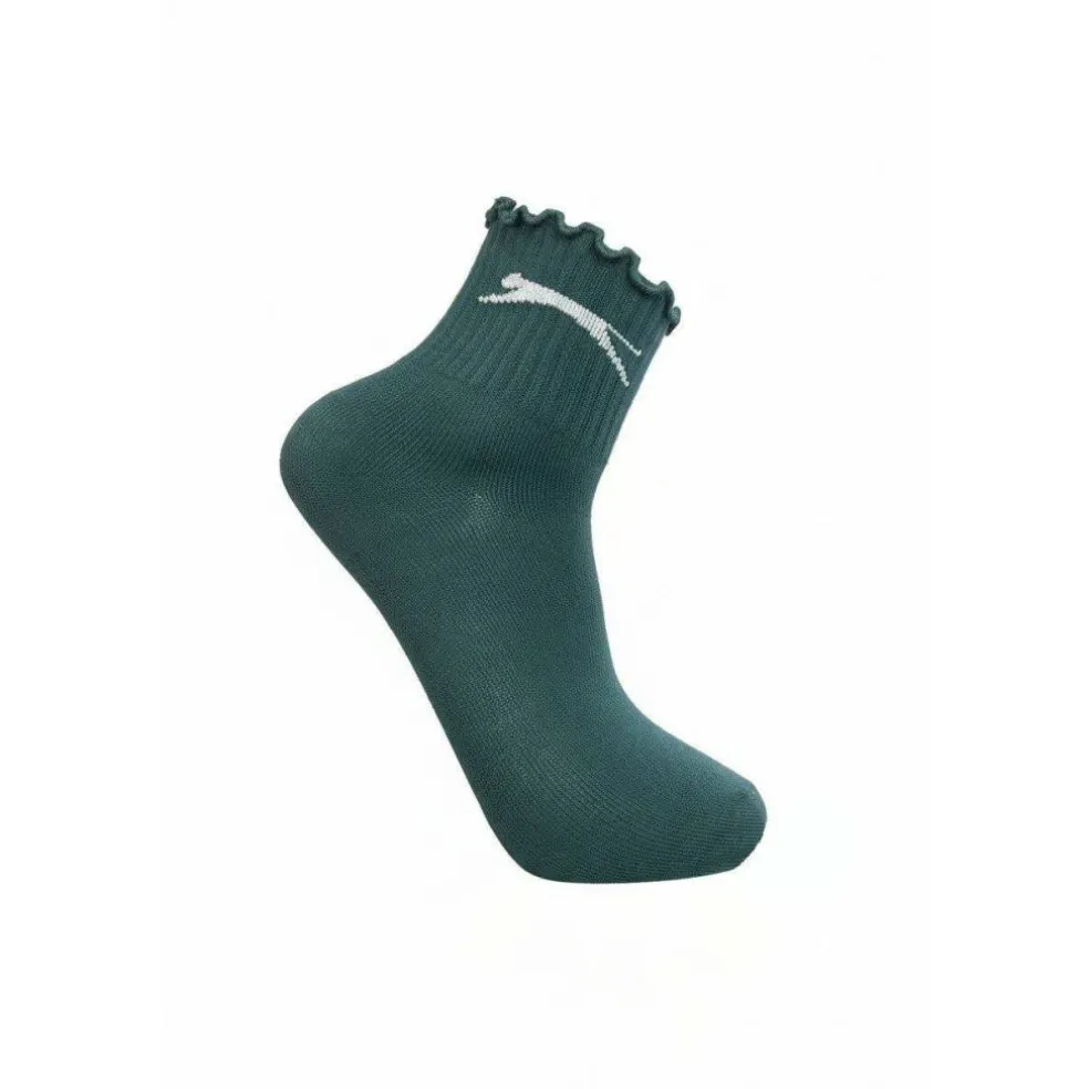 Women's Ruffle Turn-Cuff Ankle Socks