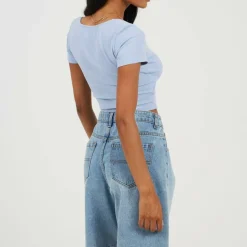 Womens Shirt Sleeve T-Shirt with Sweetheart Neckline