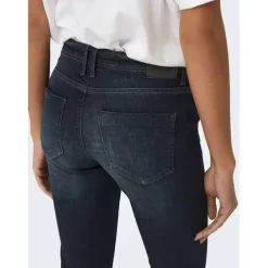 Women's Skinny Jeans