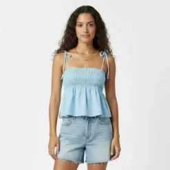 Women's Sleeveless Shirt