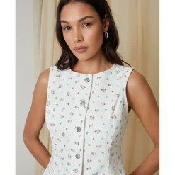 Women's Sleeveless Shirt