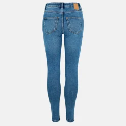 Women's Slim Fit Jeans