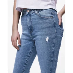 Women's Slim Fit Jeans