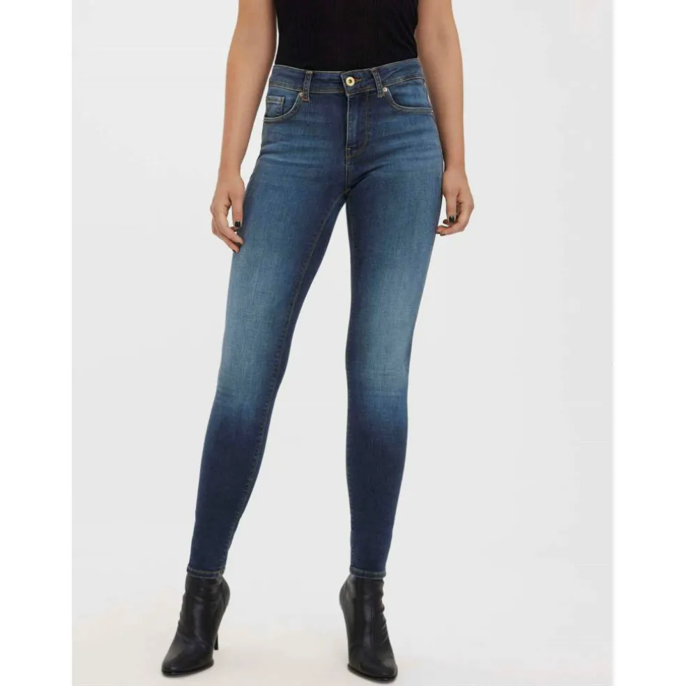 Women's Slim Fit Jeans