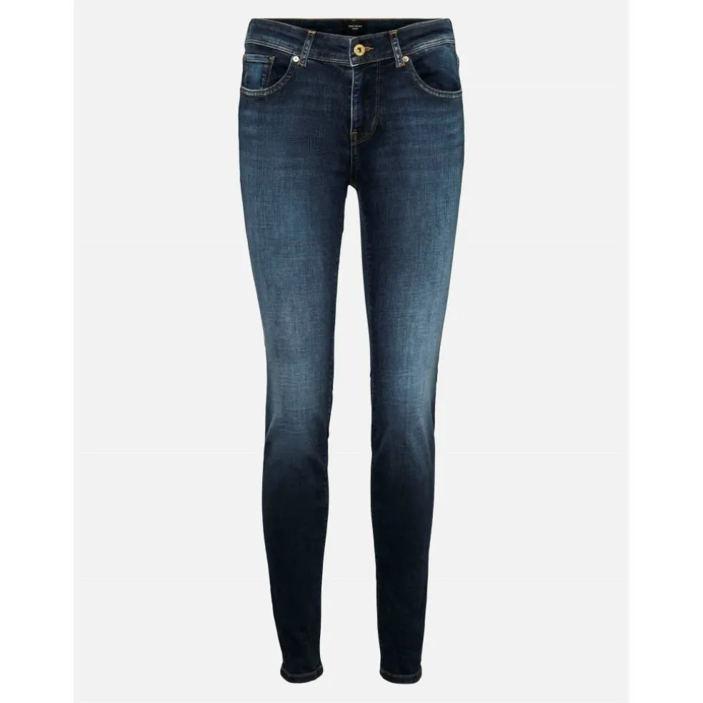 Women's Slim Fit Jeans