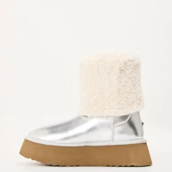 Women's St. Moritz Snug Boots