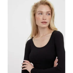 Women's U-Neck Long-Sleeve T-Shirt