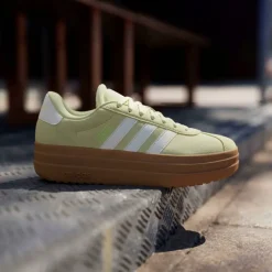 Women's Vl Court Bold Low-Top Trainers