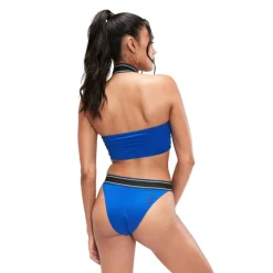 Women's V-Scoop One Piece Swimsuit