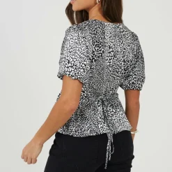 Women's Wrap Top