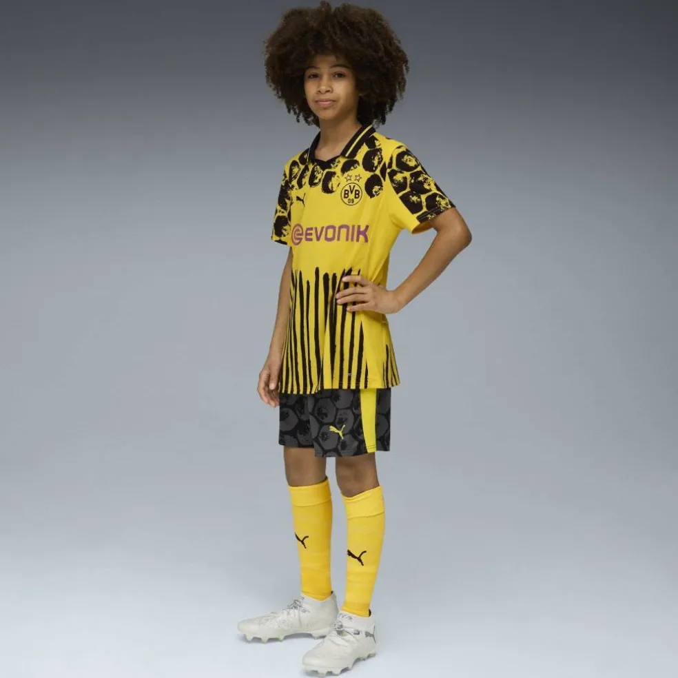 x KidsSuper Borussia Dortmund Home Shorts 2025 2026 Juniors
